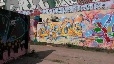 Graffiti Wall - Photo by bpowder - main, crew, rules (2014)