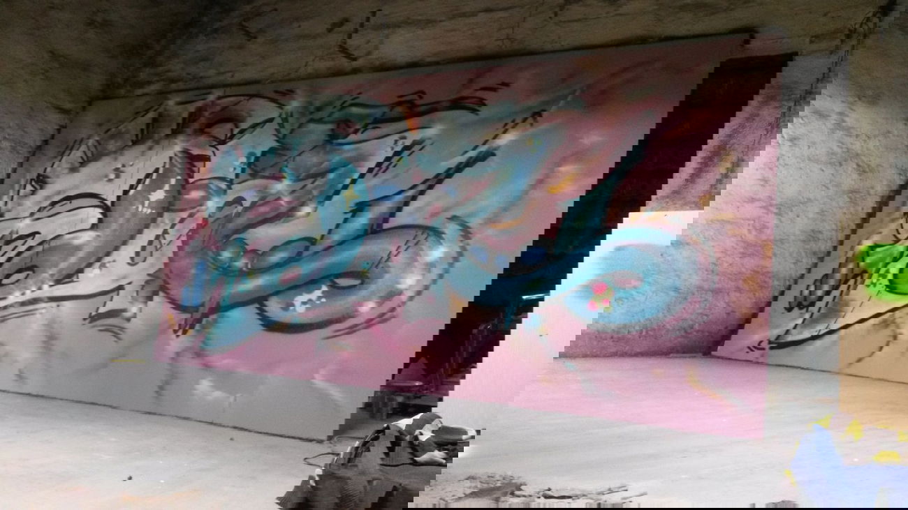 Graffiti Wall - Photo by bpowder - soul512, main, crew