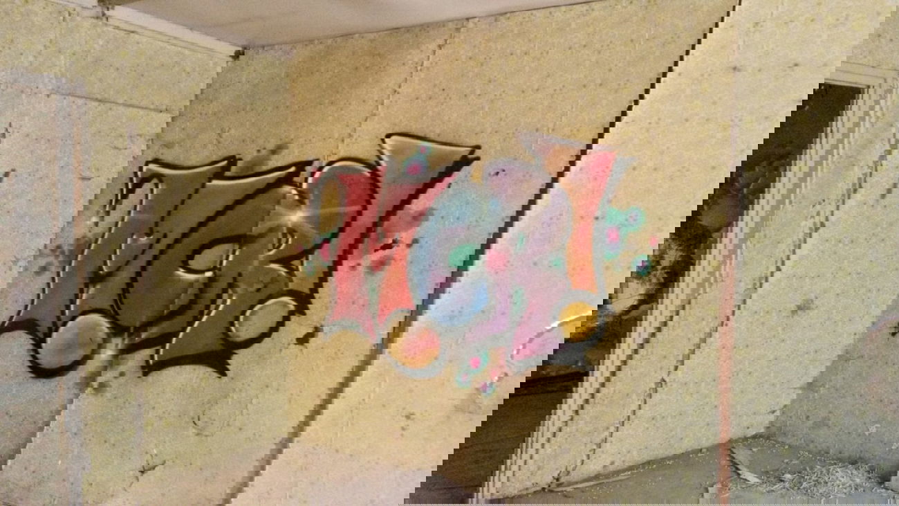 Graffiti Wall - Photo by bpowder - main, crew, rules