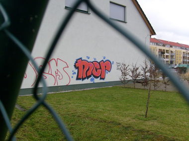 Graffiti Wall - Photo by bpowder - main, crew, rules