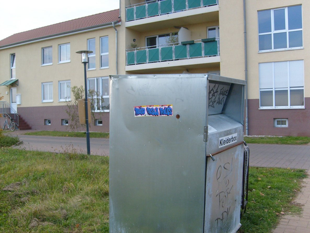 Graffiti Sketch - Photo by bpowder - main, crew, rules