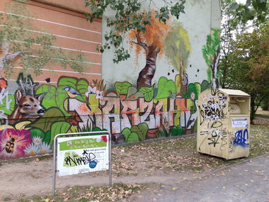 Graffiti Wall - Photo by bpowder - berlin, marzahn, dister