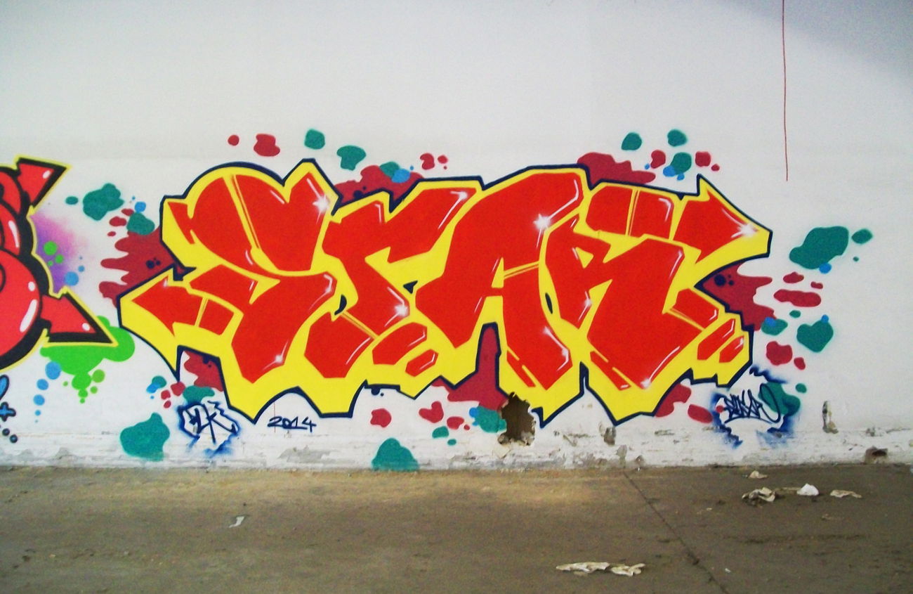Graffiti Wall - Photo by br4k3s - star, italy (2014)