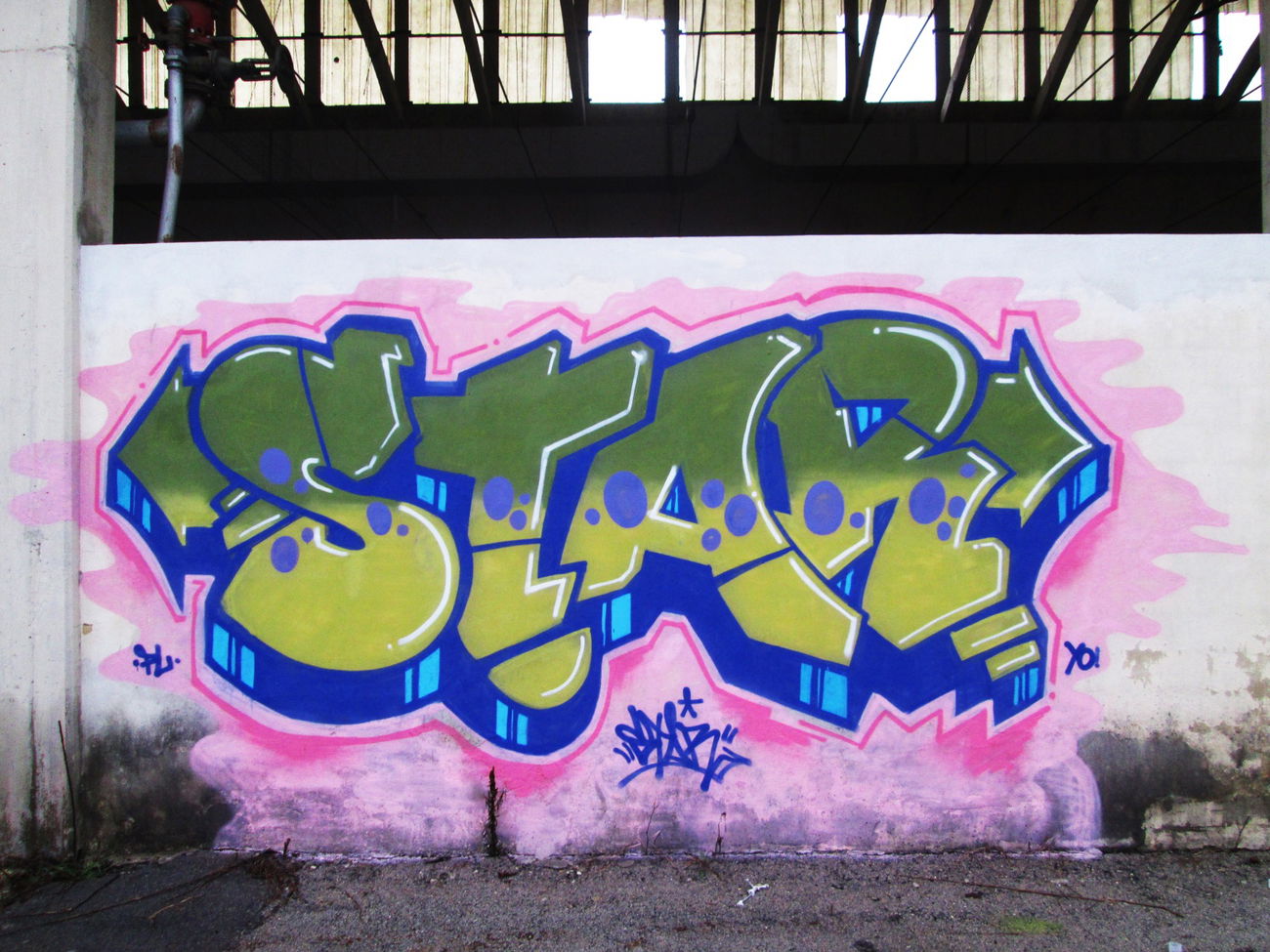 Graffiti Wall - Photo by br4k3s