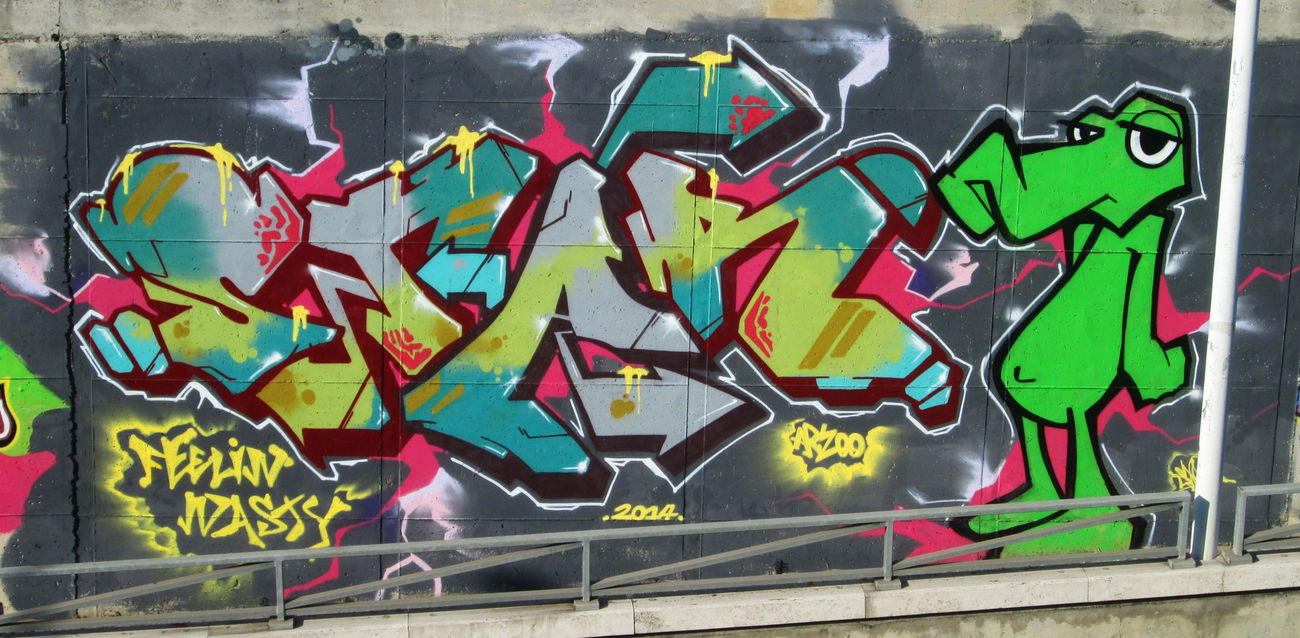 Graffiti Wall - Photo by br4k3s - star, italy, wall (2014)