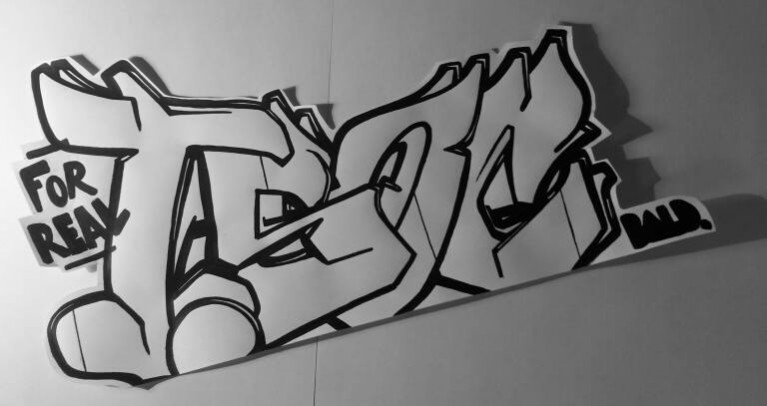 Graffiti Sketch in Bremen  - Photo by brainlesskidd - T.SOC, Bald, Brainless
