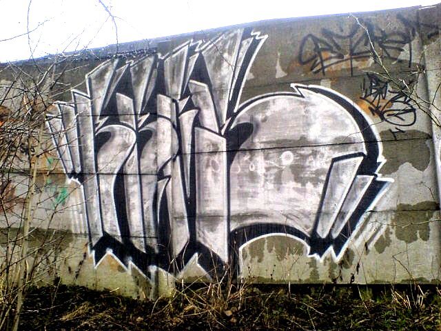 Graffiti Bombing in Kielce - Photo by bris124 - briser, bris124, bris