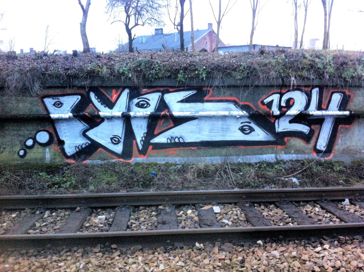 Graffiti Bombing in Kielce - Photo by bris124 - briser, bris124, bris