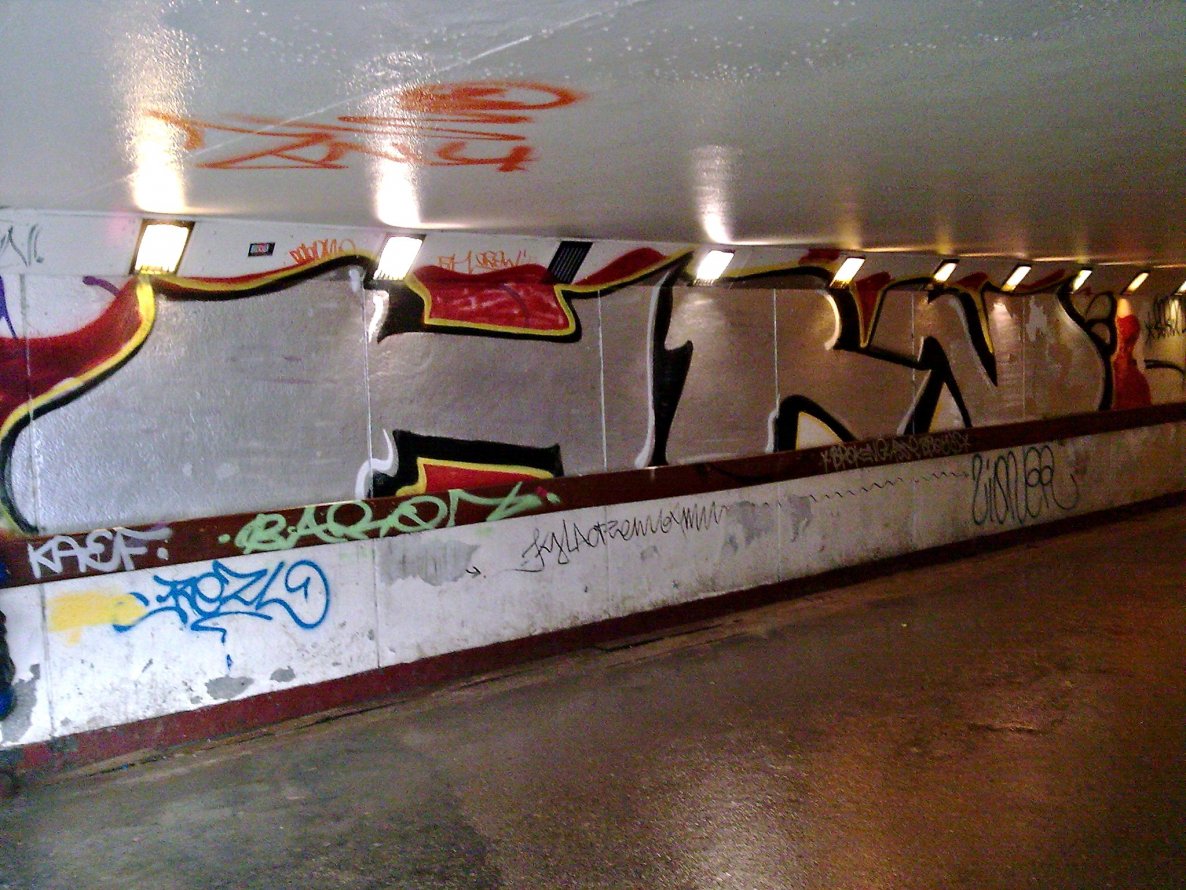 Graffiti Bombing in Kielce - Photo by bris124 - briser, bris124, bris