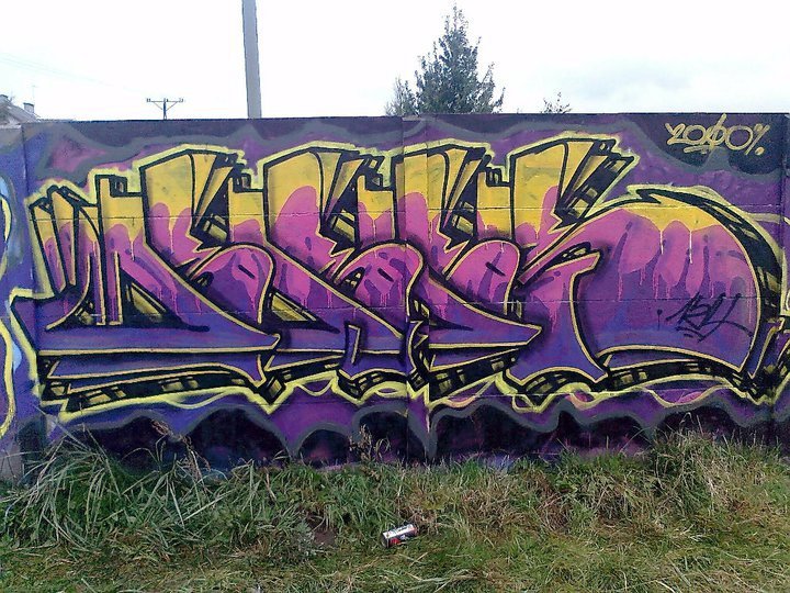 Graffiti Wall in Kielce - Photo by bris124 - briser, bris124, bris (2010)