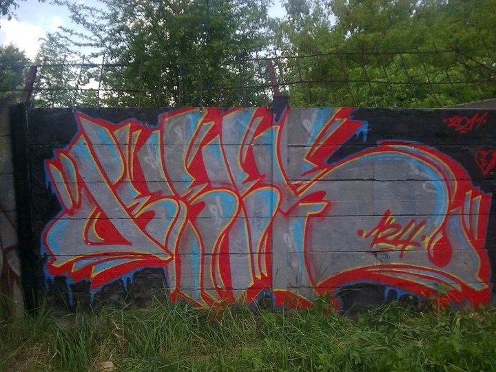 Graffiti Wall in Kielce - Photo by bris124 - bris, bris124, briser (2011)