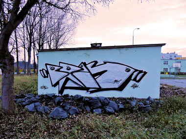 Graffiti Bombing in Kielce - Photo by bris124 - bris124, briser, haeren (2014)