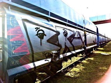 Graffiti Train in Kielce - Photo by bris124 - bris, bris124, briser (2015)