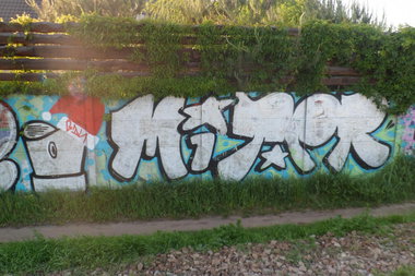 Graffiti Wall - Photo by buldii - Miter (2013)