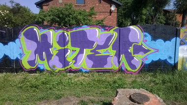 Graffiti Wall - Photo by buldii - Miter (2014)