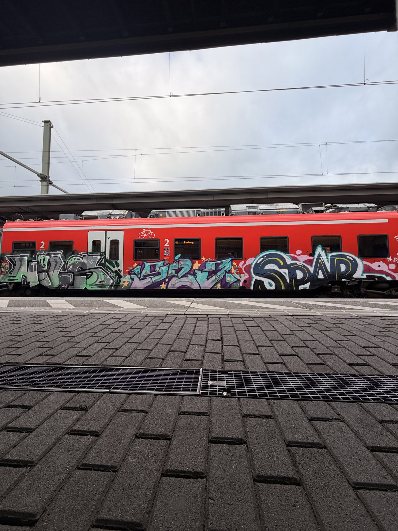 Graffiti Train in Erlangen - Photo by buntistbesser (2026)