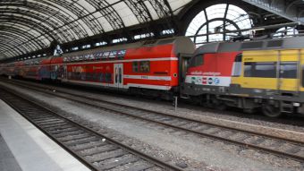 Graffiti Video - Photo by butterbroetchen - HOTS, ROKS, DENK