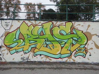 Graffiti Wall - Photo by byskok