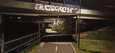 Graffiti Wall - Photo by byskok