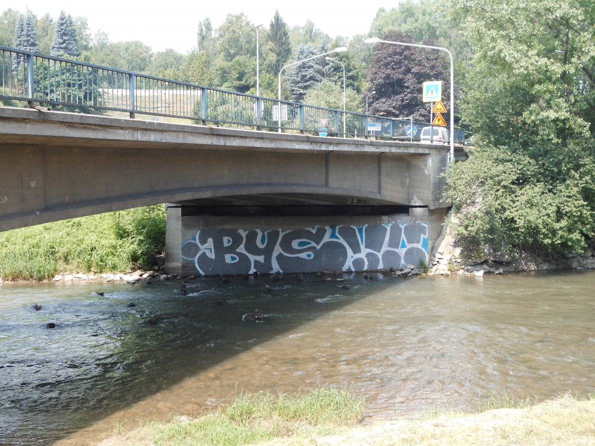 Graffiti Bombing - Photo by byskok - bis