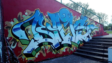 Graffiti Wall - Photo by byskok