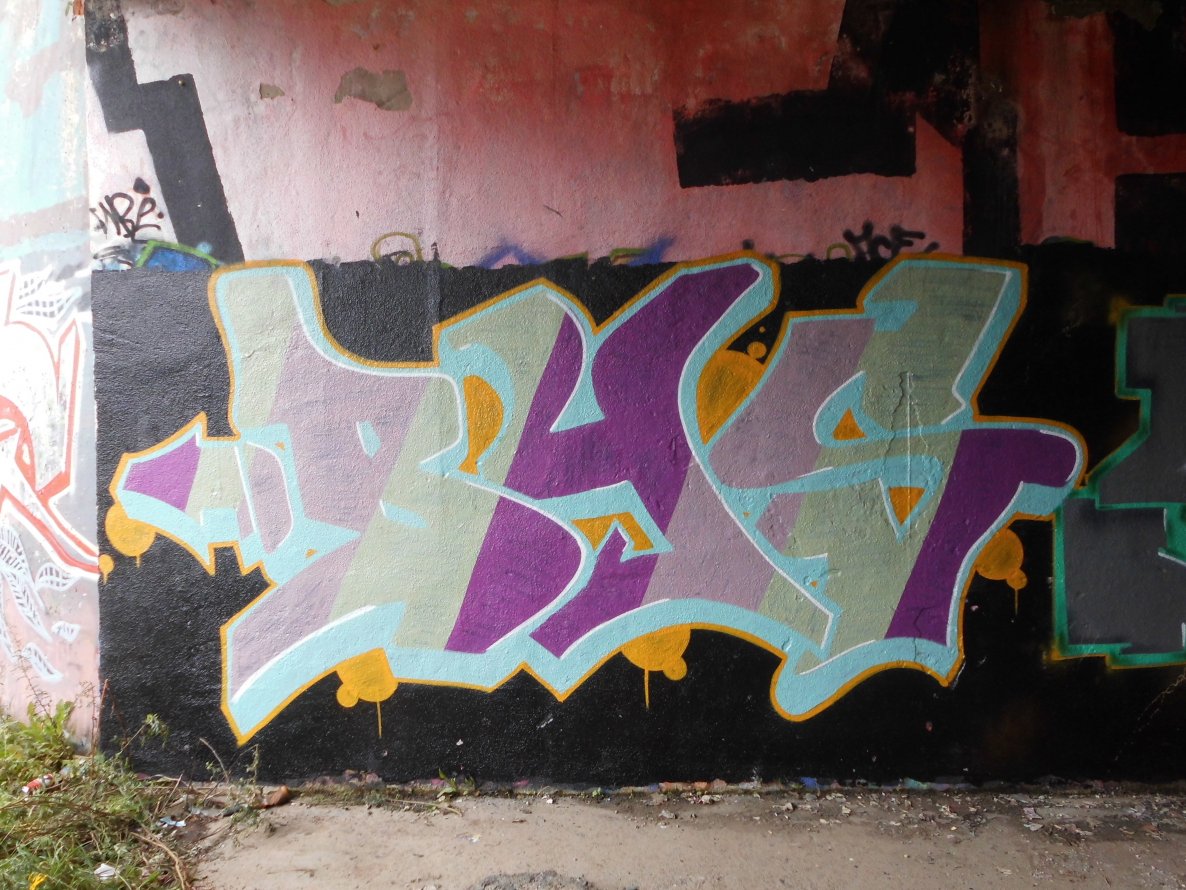 Graffiti Wall - Photo by byskok (BAJS)