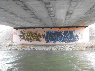 Graffiti Wall - Photo by byskok