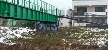 Graffiti Bombing - Photo by byskok