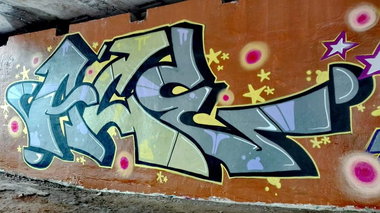 Graffiti Wall - Photo by byskok