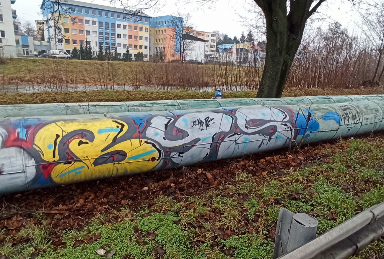 Graffiti Wall - Photo by byskok