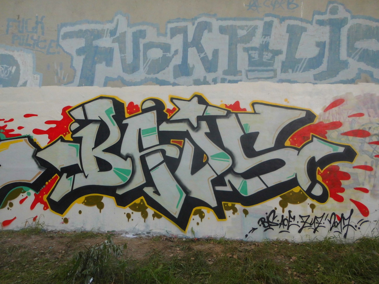 Graffiti Wall - Photo by byskok