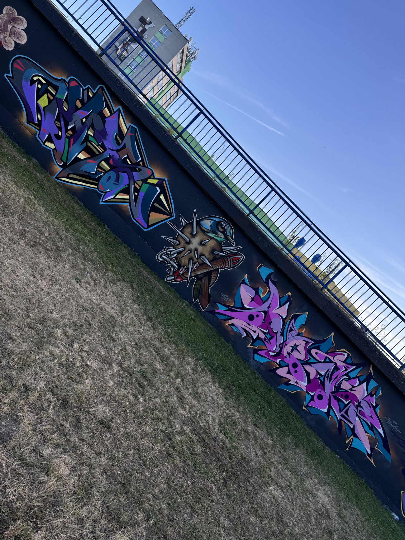 Graffiti Wall - Photo by byskok
