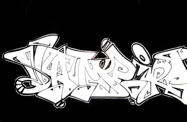 Graffiti Sketch - Photo by c1ok - vampire (2012)