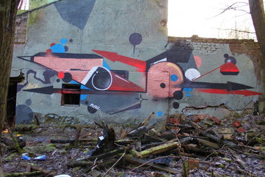 Graffiti Wall - Photo by caberone