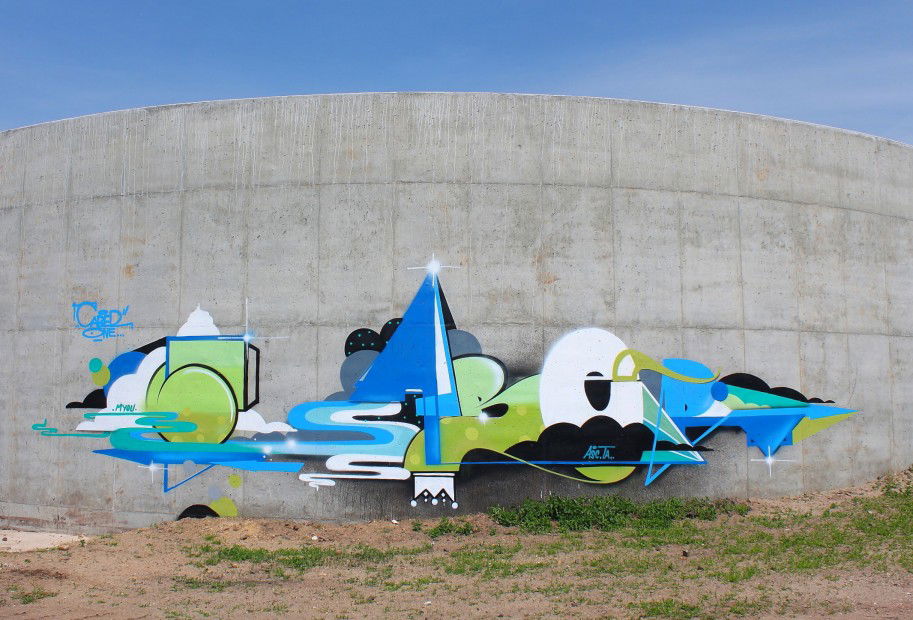 Graffiti Wall - Photo by caberone