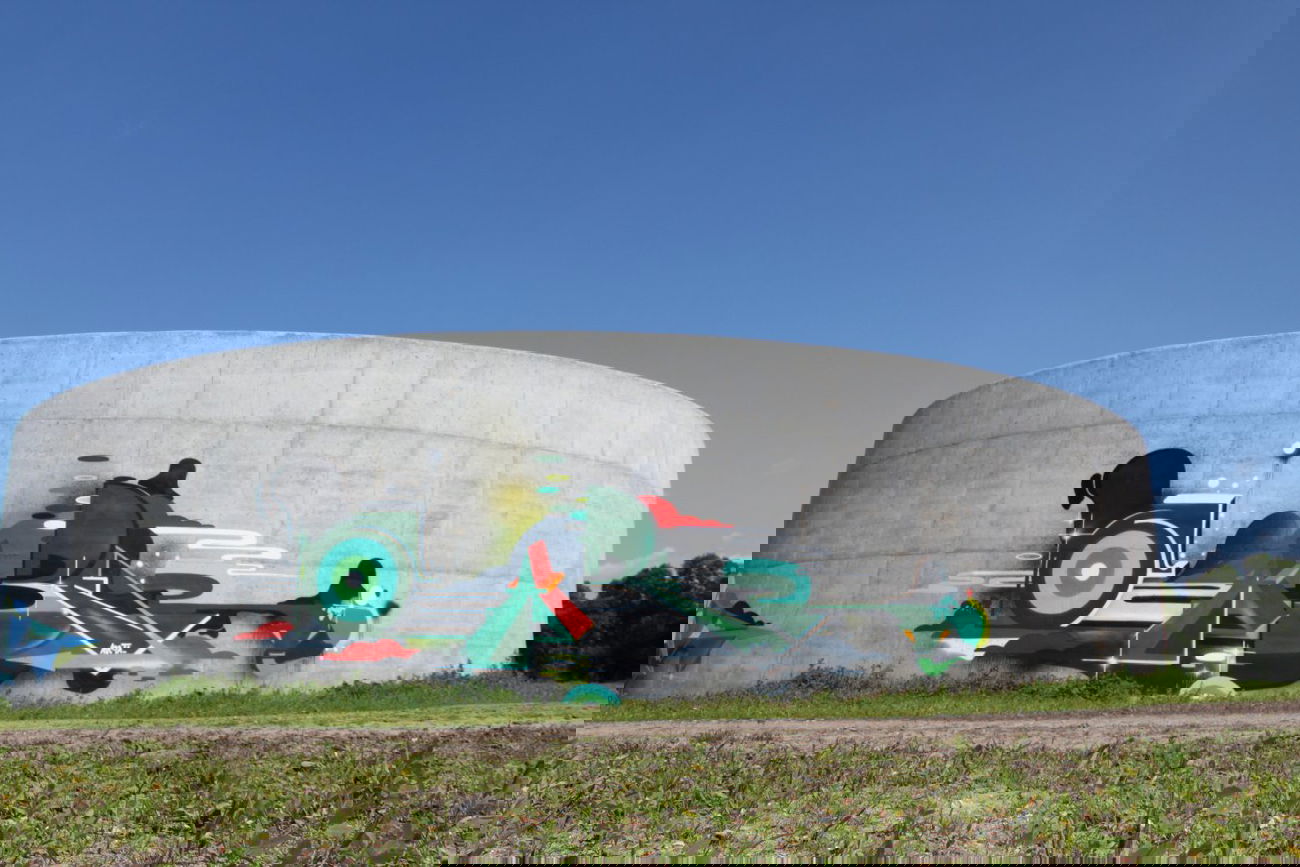 Graffiti Wall - Photo by caberone - caber, one (2013)