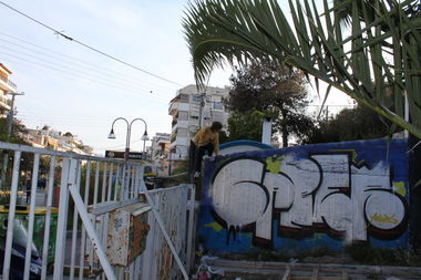 Graffiti Wall - Photo by caberone - caber (2011)