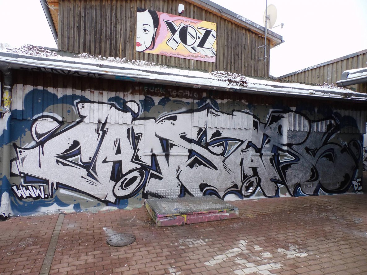 Graffiti Wall - Photo by canstars (2014)