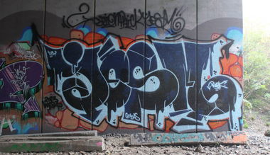 Graffiti Wall - Photo by caput79