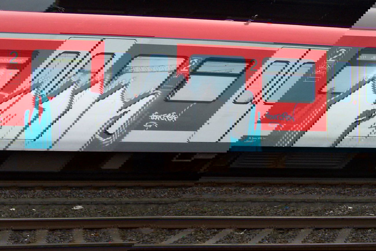 Graffiti Train - Photo by caput79 - four, katowice, düsseldorf