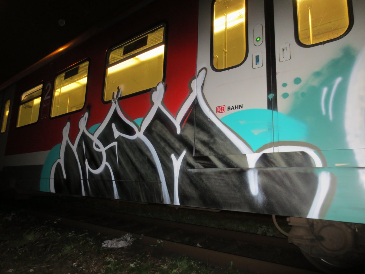 Graffiti Wall - Photo by caput79 - jesm, sbahn, cologne