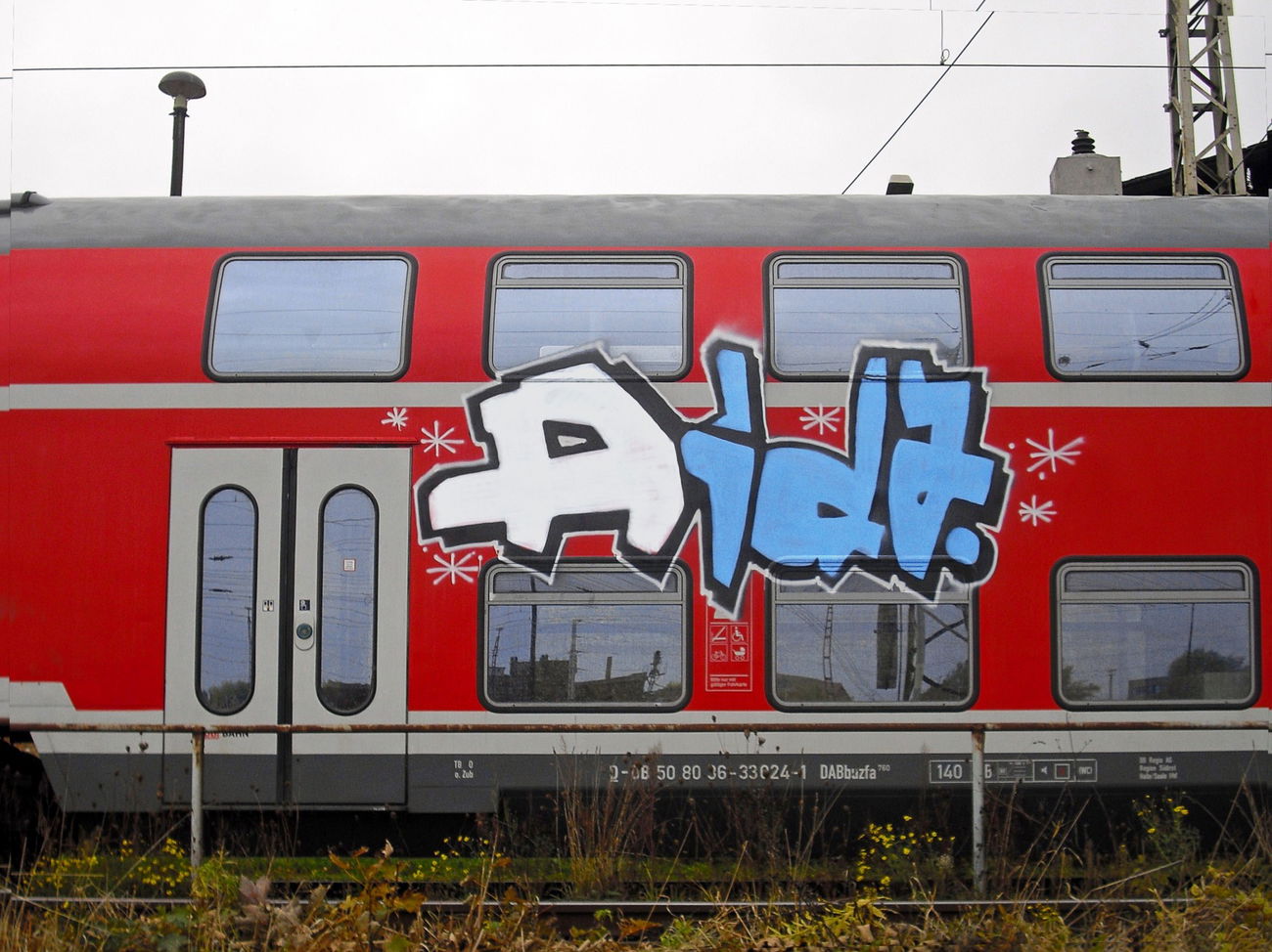 Graffiti Train in Halle - Photo by caramba - aida, halle, germany