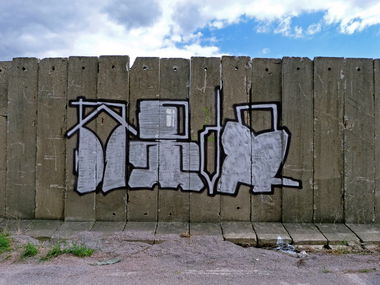 Graffiti Wall in Halle - Photo by caramba - aida, halle, germany