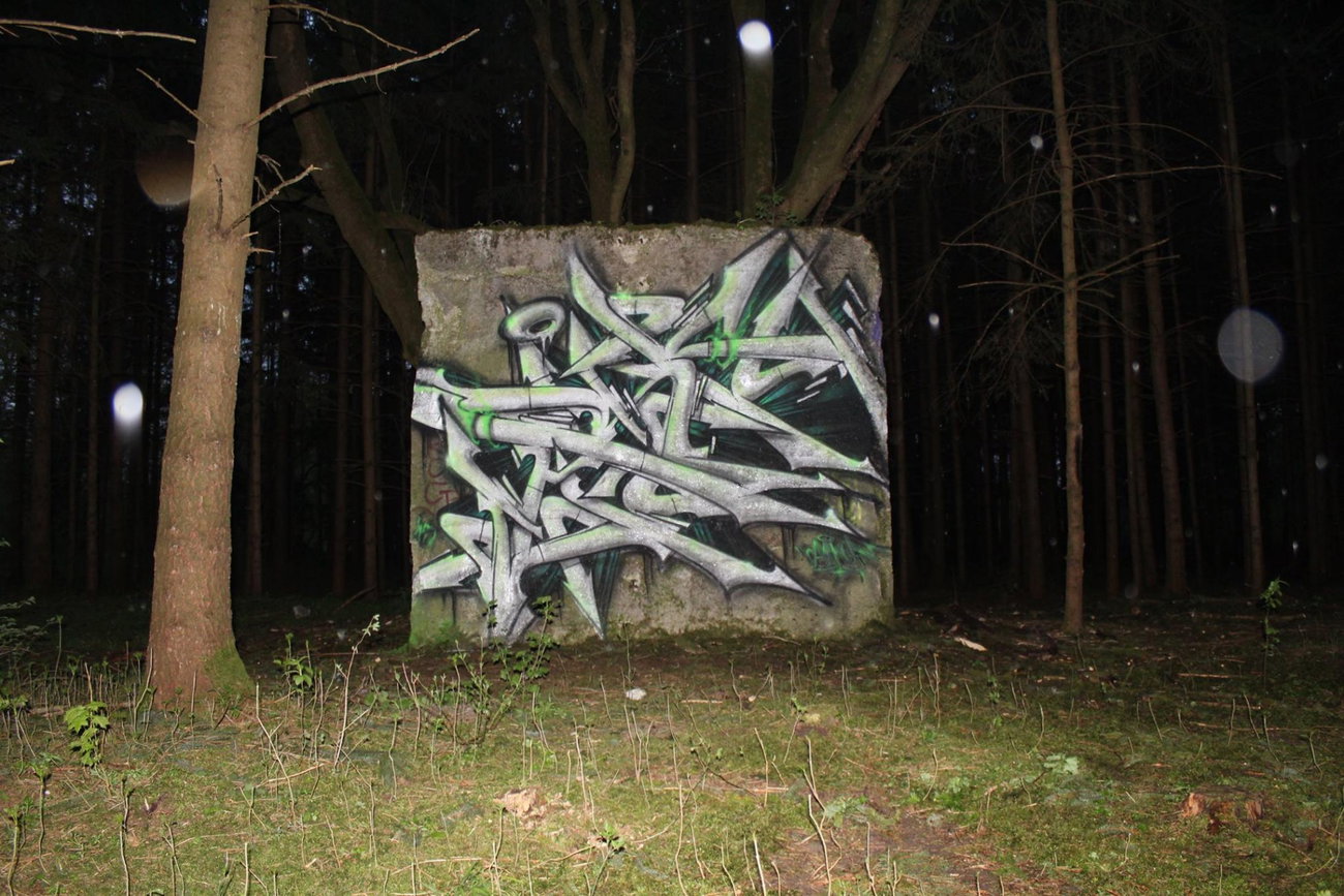 Graffiti Wall - Photo by caskfuckinone - caskermrk089