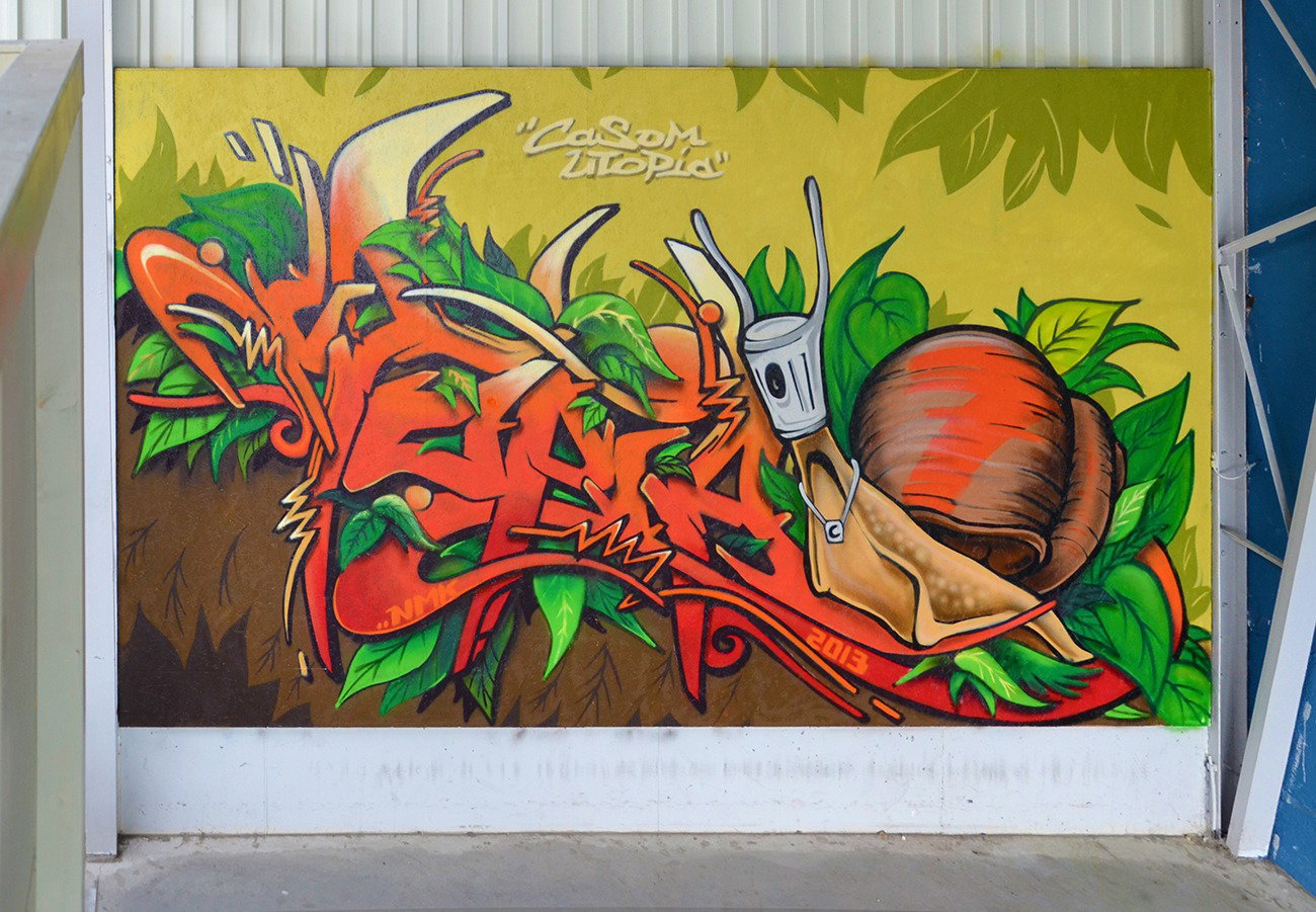 Graffiti Wall in Grossenhain - Photo by casom - casom, utopia, 7hells (2013)