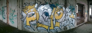 Graffiti Bombing - Photo by cats (2014)