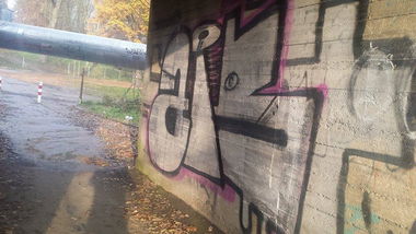 Graffiti Bombing in Lubin - Photo by cesais - ais, aiser (2014)