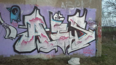 Graffiti Bombing - Photo by cesais - ais, aiser, aise (2015)