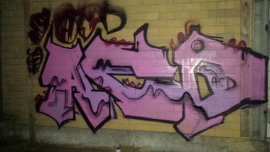 Graffiti Bombing - Photo by cesais