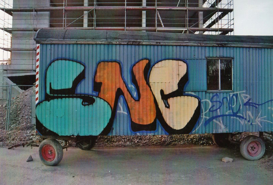 Graffiti Bombing in Wiesbaden - Photo by cesar - snc (2008)